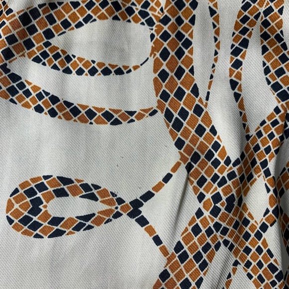 Richard‎ Allen X H&M Womens Blouse Size 2 White Patterned Print Long Sleeves - Picture 3 of 9